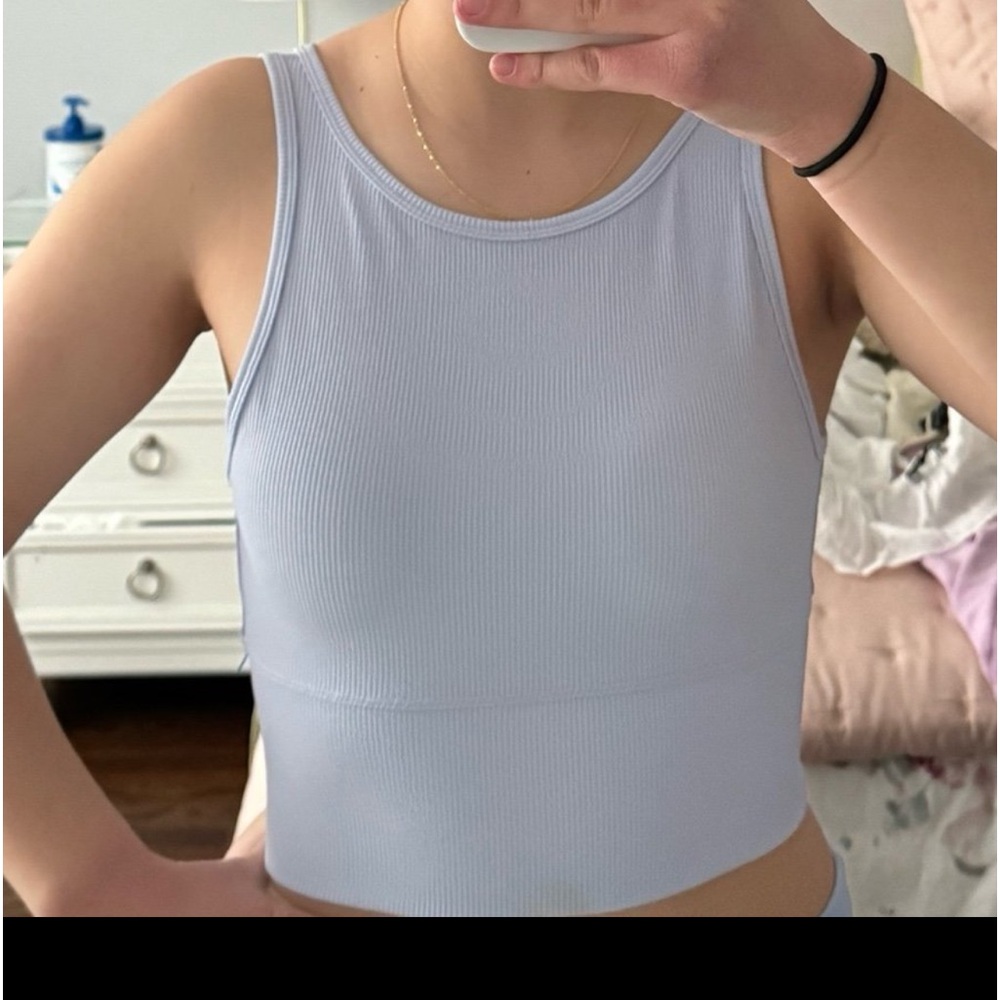 Lululemon Pivot Tank light blue